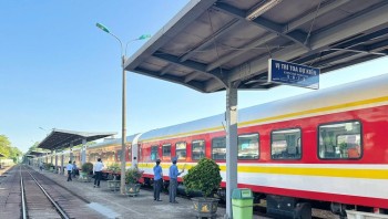 Tàu Chất Lượng Cao JSE17/JSE18: Hà Nội Đà Nẵng - Mua Vé Trực Tuyến