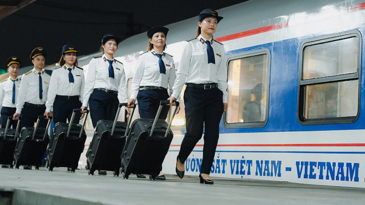 Bảng Giá Vé Tàu DSVN 2026 - Bán Vé Trực Tuyến